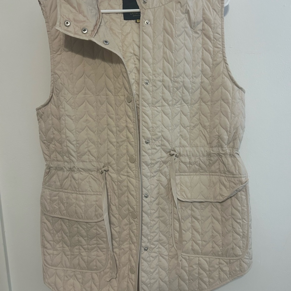 Women's Cream Quilted Jacket hoodie size M Southland